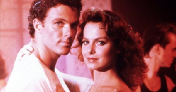 Jennifer Grey dzięki "Dirty Dancing" zyskała światową sławę. Po 37 latach jest nie do poznania