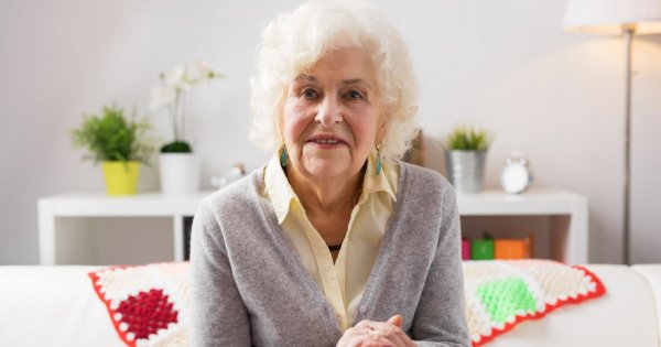 "Moja nastoletnia córka woli spędzać czas u mojej teściowej. A tamta pozwala jej na zbyt wiele"