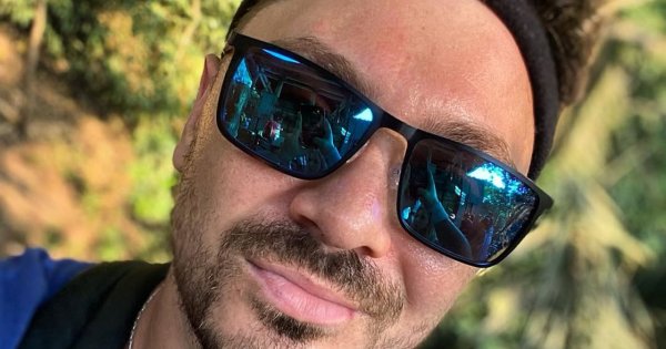 Danielek Martyniuk się spakował i ruszył w siną dal. "Pieniążki? Znajdą się same" [wideo]
