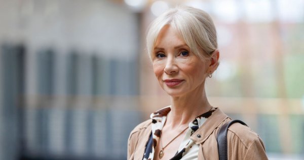 Ewa Gawryluk obchodzi dzisiaj 57 urodziny. Rozwód po 22 latach i nowe małżeństwo