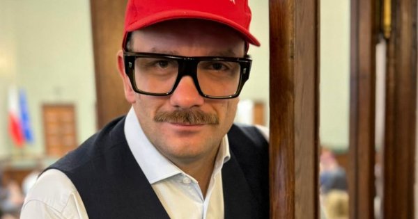 Kumple Jarka imprezują z Popkiem i Don Vasylem. Tak Łukasz uczcił czwartkową decyzję [wideo i memy]