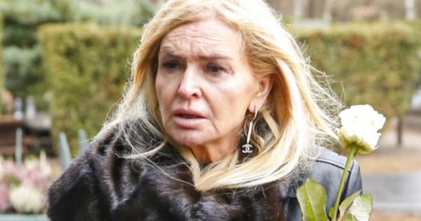 Monika Olejnik ogłosiła, że to już jest koniec. Decyzję ujawniła tuż po świętach. Internauci nie mają litości