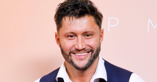 Piotr Mróz przedstawił swoją nową partnerkę. Ma na imię Natalia i naprawdę pięknie się prezentuje [wideo]