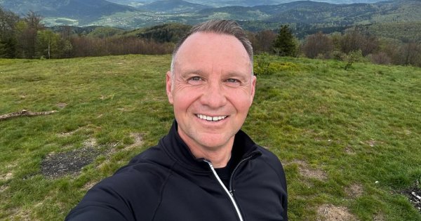 Żartowniś Andrzej zaliczył wpadkę po angielsku. "Mam nadzieję, że nie będę głodny w przyszłości" - wypalił [wideo]