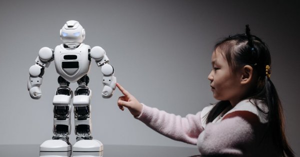 "Szkoła fabryką robotów. Moje dziecko dostało uwagę za 'brak posłuszeństwa', bo zapytało nauczyciela o sens zadania"