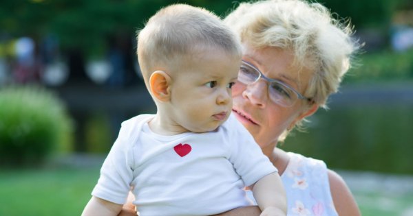 "Moja mama traktuje opiekę nad wnukiem jak etat. Jej słowa mnie zmroziły"