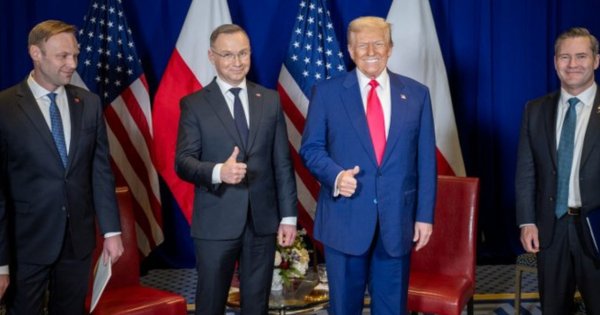 Andrzejek oczarowany króciutkim spotkaniem z Donkiem z USA: "Jest absolutnie wiarygodnym partnerem, dużej klasy" [memy]