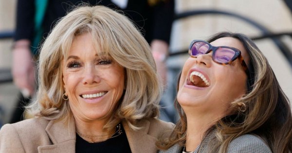 72-letnia Brygida od Emmanuela wskoczyła w kusą mini i wyeksponowała nogi do nieba. Zgrabna z niej chichotka