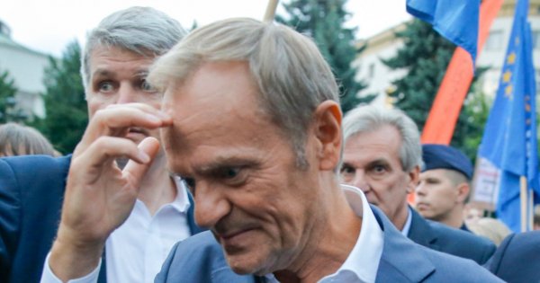 Zła wiadomość dla Donka w najnowszym badaniu. Doszło do zmiany lidera