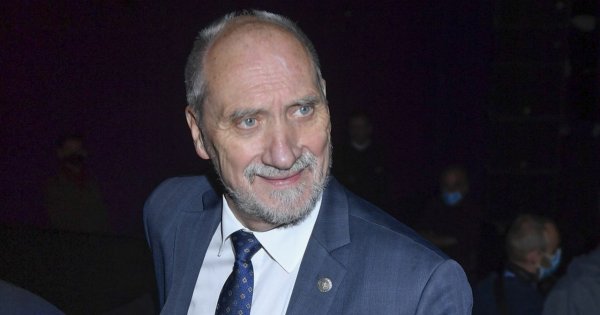 Tak Antoni (specjalista od teorii) tłumaczy się, dlaczego oblał egzamin teoretyczny na prawo jazdy. Wideo bawi do łez