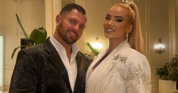 Izabela Macudzińska powiększyła przód do granic możliwości. Jej sukienka prawie eksplodowała od tej obfitości