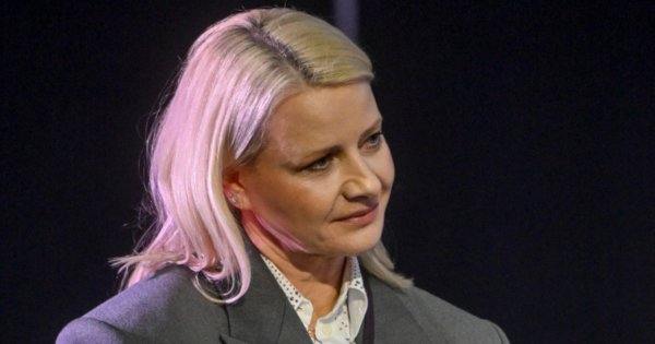 Małgorzata Kożuchowska odziała męską marynarkę i udała się do teatru. To nie mogło wypaść dobrze