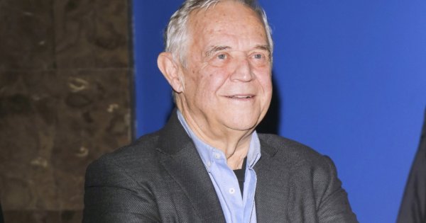 Rzadki widok: Marek Kondrat zapozował z żoną. Antonina jest o 38 lat młodsza od przystojnego 74-latka