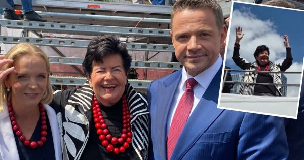 Joanna Imperatorka znów to zrobiła. Na marszu Rafała przekazała moc naszej redakcji. Mamy wideo