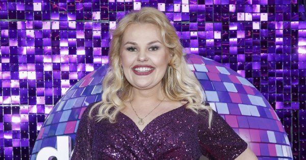 Kinga Zawodnik pokazała, jak wygląda jej skóra po zrzuceniu 60 kilosów. Wskazówka stanęła na 149 kilosach