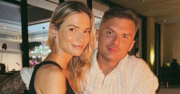 Maja Bohosiewicz wygina śmiało ciało na plaży. W kusym wdzianku wygląda jak modelka