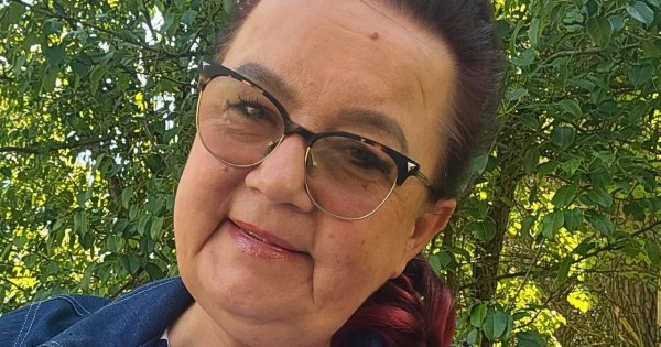 Izabela Zeiske z "Gogglebox" znów paraduje w bikini na plaży. Takiej to dobrze