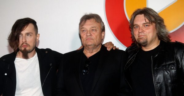 Krzysztof Cugowski szczerze o rozpadzie zespołu swoich synów: "Wiem, że zrobili ogromny błąd. Razem mogliby zdziałać zdecydowanie więcej"