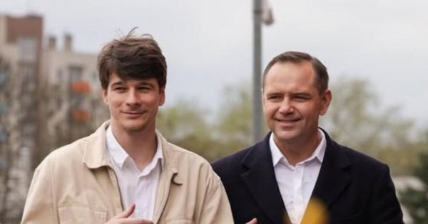 Daniel kapitalnie wykorzystuje nową fuchę tatusia. Zaangażował się w nowy projekt, który ustawi go na lata