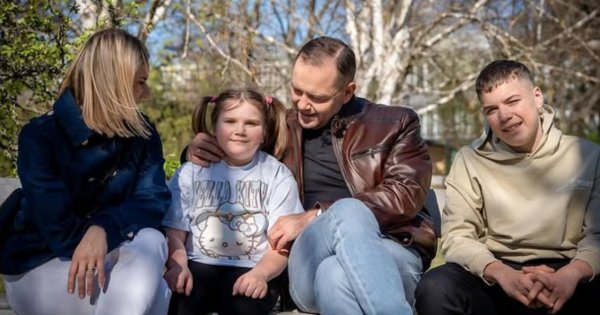 Karol Nawrocki z rodziną nie zamieszka w Pałacu Prezydenckim. O powodzie tej decyzji huczy cała Warszawa