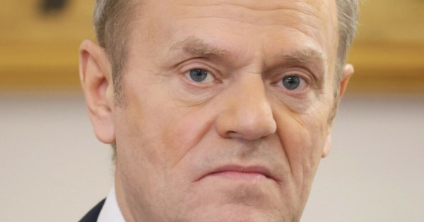 Polacy wskazali, kto ma zastąpić Tuska. Tego Trzaskowski i Hołownia się nie spodziewali