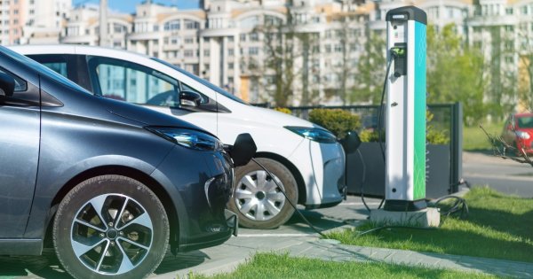 Niemcy wstrzymują produkcję samochodów elektrycznych. Decyzja największego koncernu na kontynencie wywołała szok, a to dopiero początek problemów
