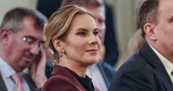 Posłowie PiS chcą 800 tys. zł dla żony prezydenta. Znamy szczegóły