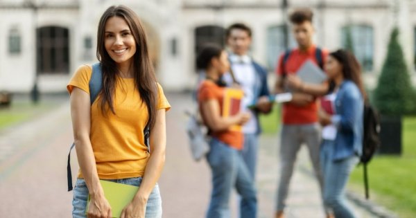 Piękno i zdrowie w praktyce. Poznaj studia z medycyny estetycznej i podologii