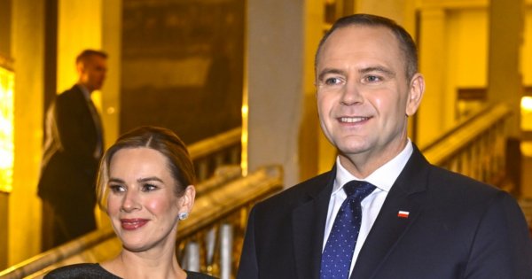 Nagrody w Kancelarii Prezydenta prześwietlone. Karol Nawrocki sypnął groszem [kwoty]