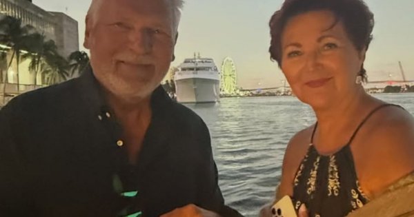 Aleksander i Jolanta Kwaśniewscy odpoczywają w Miami. Gospodarzem był biznesmen Michael Capponi