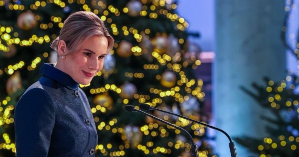 Dawno nie wyglądała tak dobrze. Marta Nawrocka zadała szyku jak nigdy dotąd. Ten detal robi całą robotę