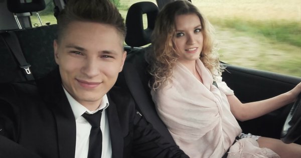"Białe małżeństwo" to już przeszłość. Adam Stachowiak ujawnia, co pobożne fanki wypisują mu po rozstaniu.