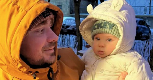 Daniel Martyniuk pokazał się z synem. Internauci patrzą na ręce syna gwiazdora i nie dowierzają