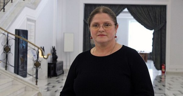 Krystyna Pawłowicz bez trzynastej emerytury. Podjęła zaskakującą decyzję, powód wbija w fotel