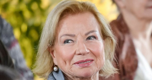 Szczegóły pogrzebu Bożeny Dykiel. Niezwykła prośba rodziny łamie serce