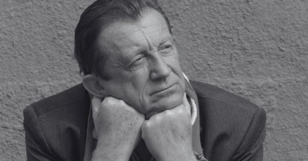 Edward Linde-Lubaszenko zostanie pochowany z państwowymi honorami. Rodzina podjęła trudną decyzję