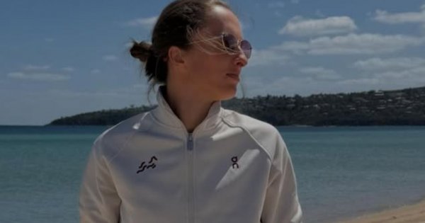 Iga Świątek zrzuciła sportowy strój i pokazała ciało. Takich zdjęć tenisistki jeszcze nie widzieliście! "Bogini" [foto]