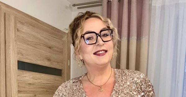 Mama na obrotach przeszła gigantyczną metamorfozę. W 2 lata schudła 45 kg i ujawniła swoją obecną wagę. "Zupełnie inne życie"