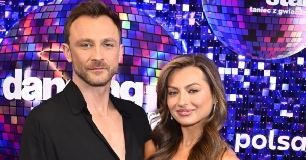 Izabela Skierska bez majtek wije się w ponętnych pozach, odsłaniając sekrety kobiety. Ten gorący taniec przejdzie do historii