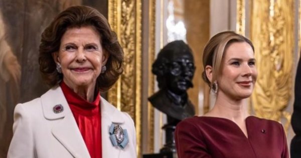 Marta Nawrocka skradła show na spotkaniu z królem. Projektant patrzy na jeden szczegół: "Wrażenie kostiumowe" [zdjęcia]