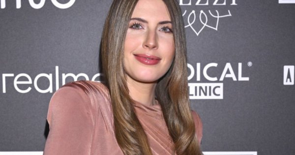 Aleksandra Grysz ogłosiła ciążę i od razu wskoczyła w obcisłą suknię. Internauci przecierają oczy: "Promienieje pani" [zdjęcia]