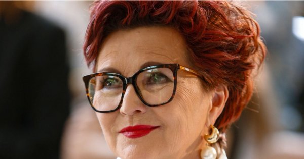 Szczęka opada! Jolanta Kwaśniewska na archiwalnych zdjęciach sprzed lat. Fani oniemieli: "Najpiękniejsza Pierwsza Dama" [zdjęcia]