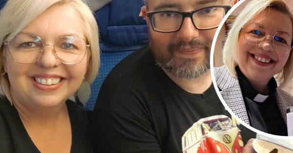Katarzyna jest księdzem i ma męża. Gdy idą razem w koloratkach wywołują szok na ulicy [zdjęcia]