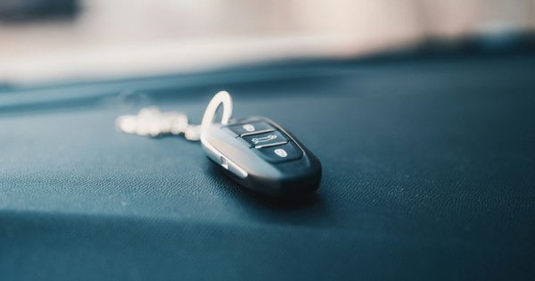 Jak przygotować samochód do sprzedaży, aby już na zdjęciach robił wrażenie?