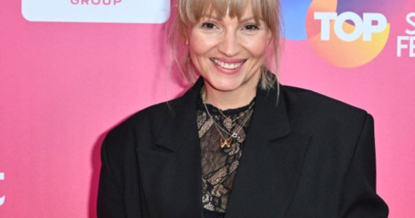 Dorota Szelągowska zaszalała w Sopocie. Wskoczyła w koronkę i odsłoniła nogi do nieba. Atuty było widać bardzo wyraźnie [zdjęcie]