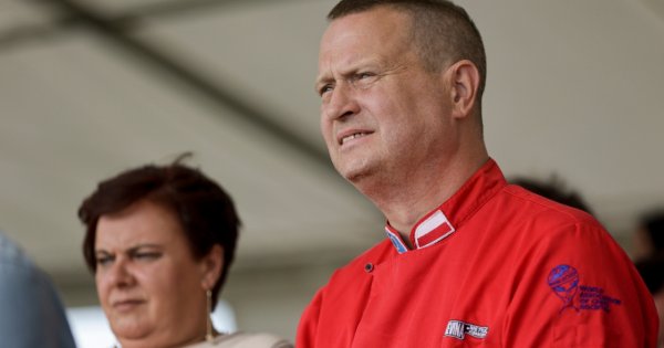 Kevin Aiston z "Europa da się lubić" wziął czwarty ślub. I nagle wchodzi ON! Wszystkim odjęło mowę