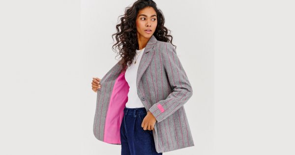Marynarka oversize czy dopasowana? Co decyduje o wyborze?