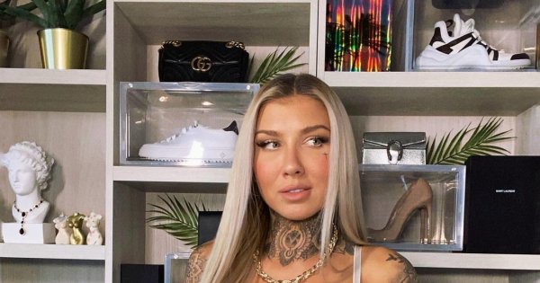 Deynn już nie jest platynową blondynką. Przyciemniła włosy i chwali się nową piosenką męża