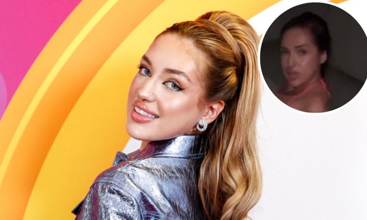Caroline Derpieński wyłania się z basenu jak Afrodyta i wije się na deskach. Jej bikini prawie nic nie zasłania [wideo]
