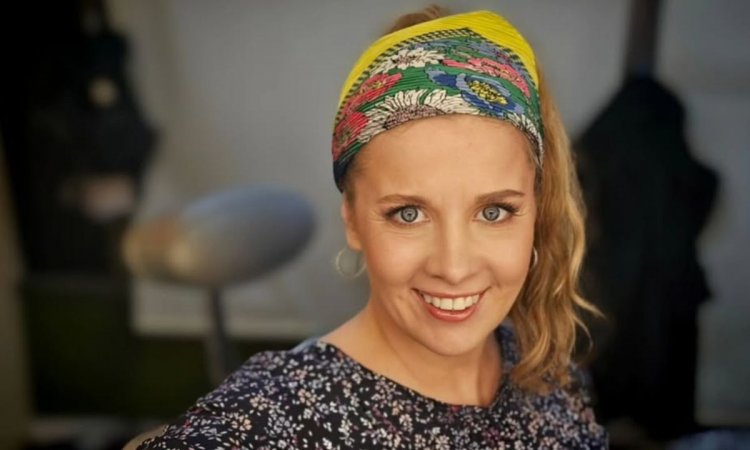 "Gdyby nie głupota, dziś siedziałabym w IT". Aktorka z "Klanu" żałuje wszystkiego